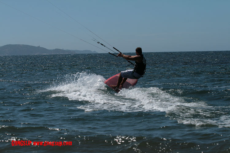 MOVE : 360° tail slash kiteSUP !