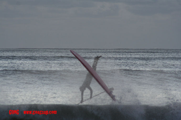 PHOTO : nice wipe out !!!