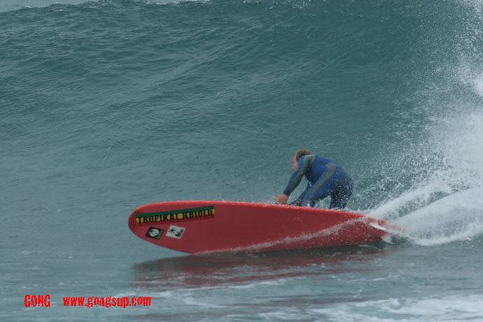 PHOTO : full speeeeeeed bottom turn on GONG !!!