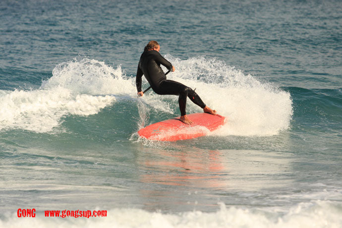 PHOTO : Tail slash on the GONG SUP 7'7 Nanogene !!!