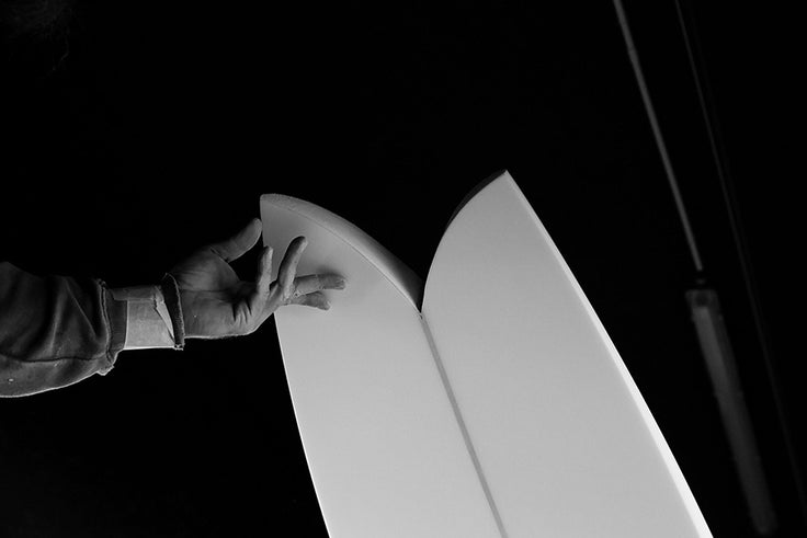 FACTORY : fish tail surfboard check !!!