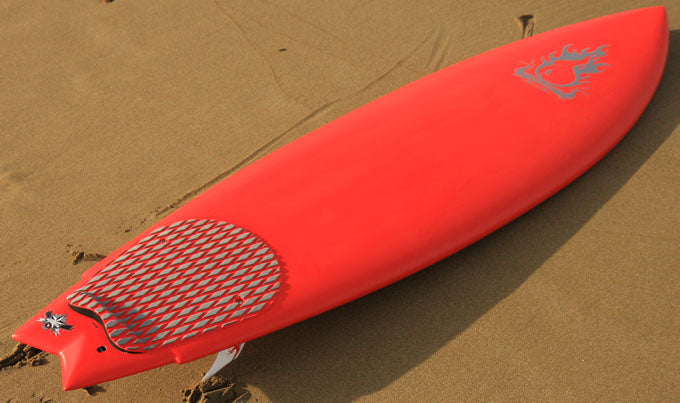 FOCUS : GONG 6'4 Speedster at 299€ available on line !!!