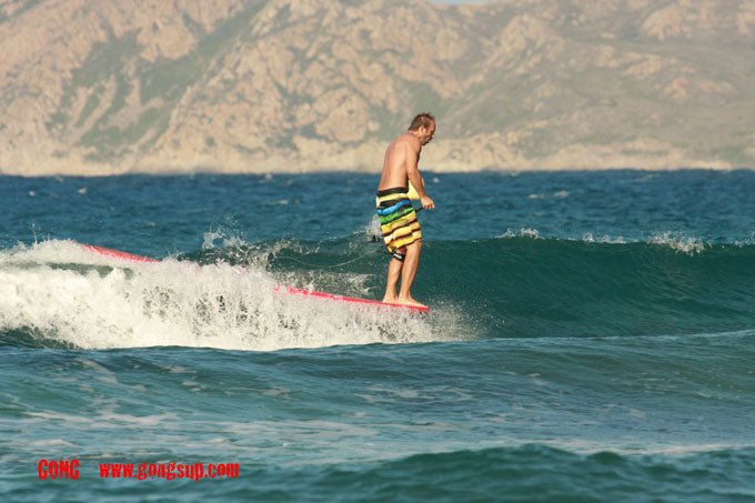 PHOTO : GONG is a surf brand !!!