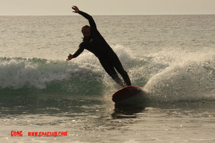 SESSION : longboard attitude with the GONG Incredible Ten 10' !!!