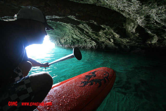 SESSION : caves on stand up paddlesurfboard !!!