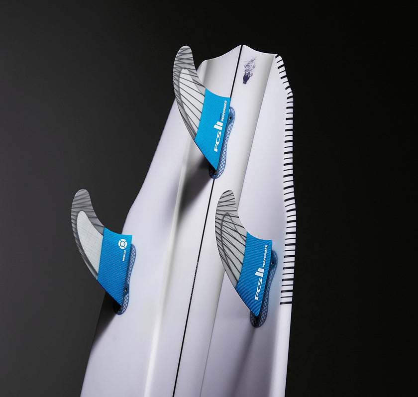 GEAR : FCS II Performer PC Carbon tri fin set !!!