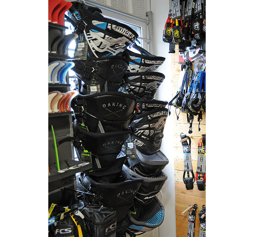 SHOP : Dakine harnesses !!!