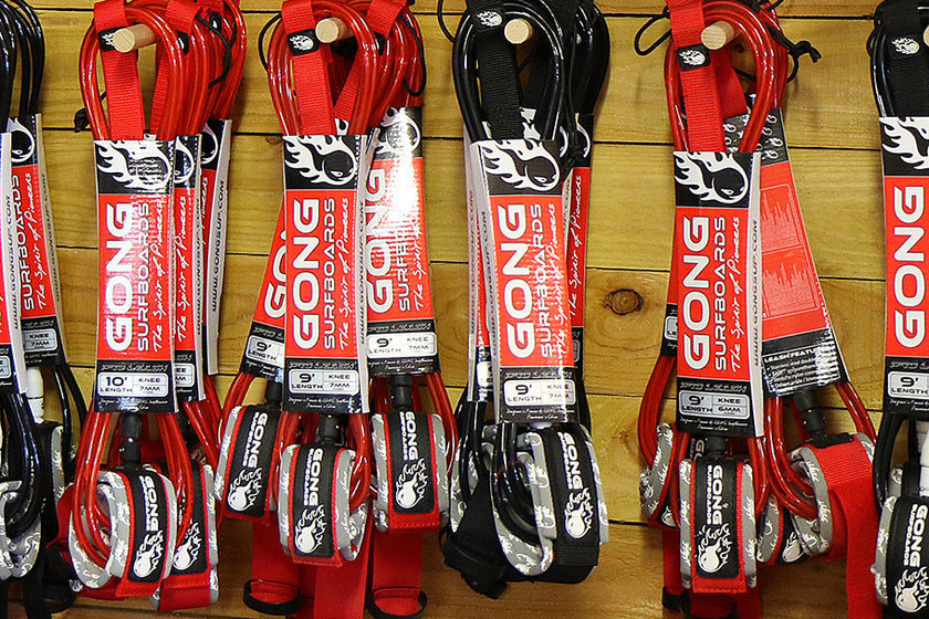 GEAR : leash !!!