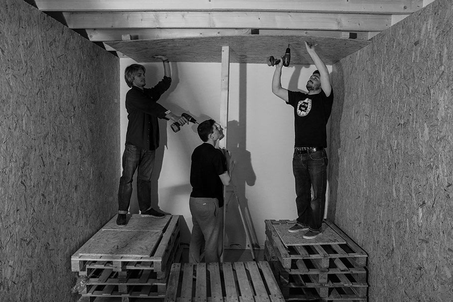 TEAM : GONG factory in France !!!