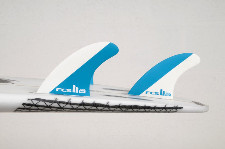 GEAR : FCS II Mick Fanning PC medium tri fin !!!