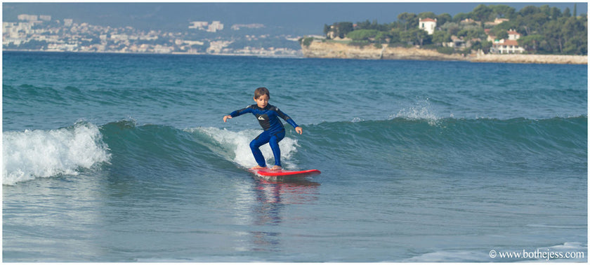 PHOTOS : Lou en surf !!!