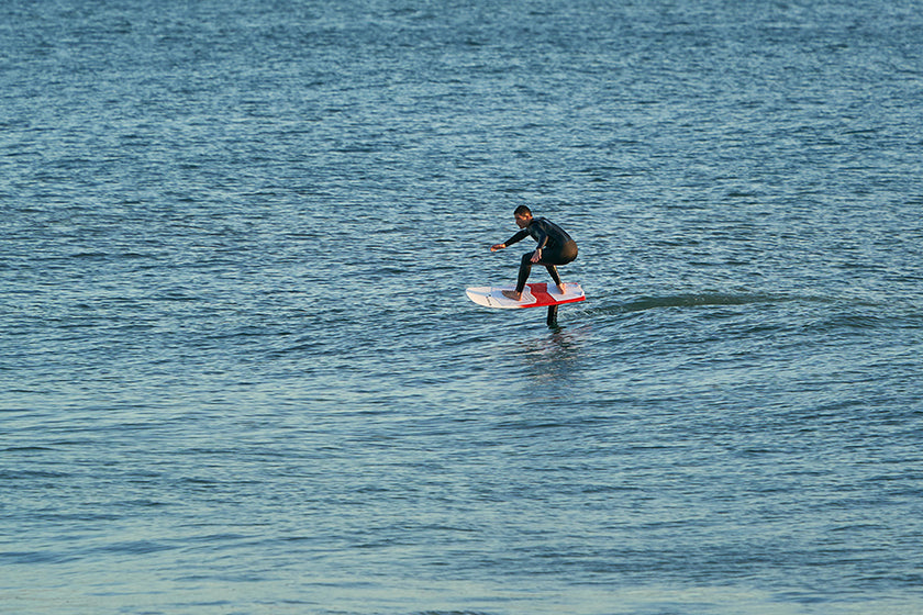 SESSION : surfing and foiling !!!