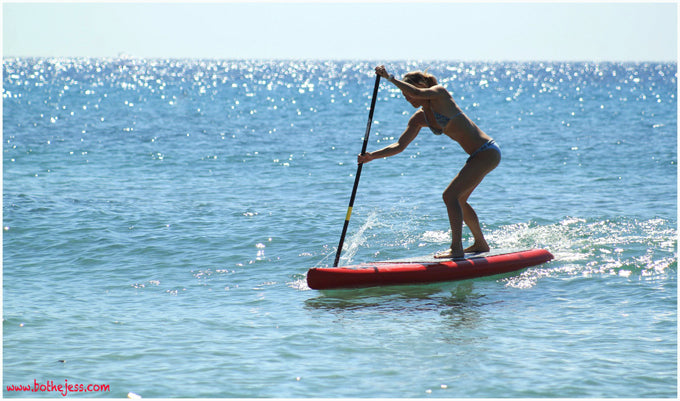TEAM : Jess surfe en 8'6 Sherpa GONG !!!