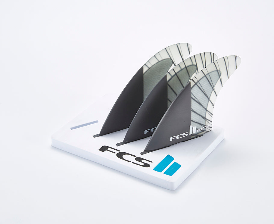 GEAR : FCS II Reactor PC Carbon tri fin set !!!