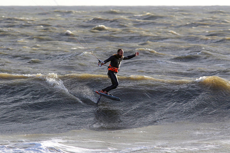 PHOTO : kitefoiling !!!