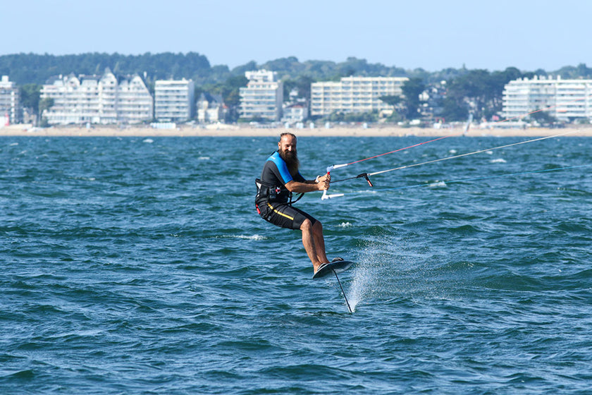 SESSION : foiling in the bay !!!