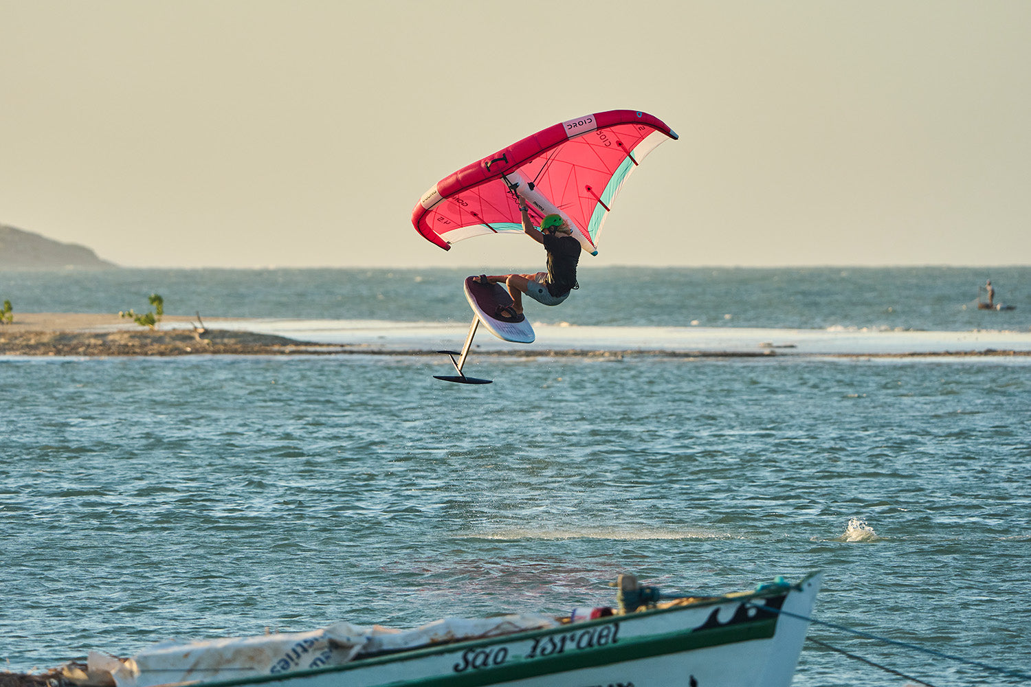 SESSION : LIBÉREZ LE FOIL DE L’EAU EN FREESTYLE !