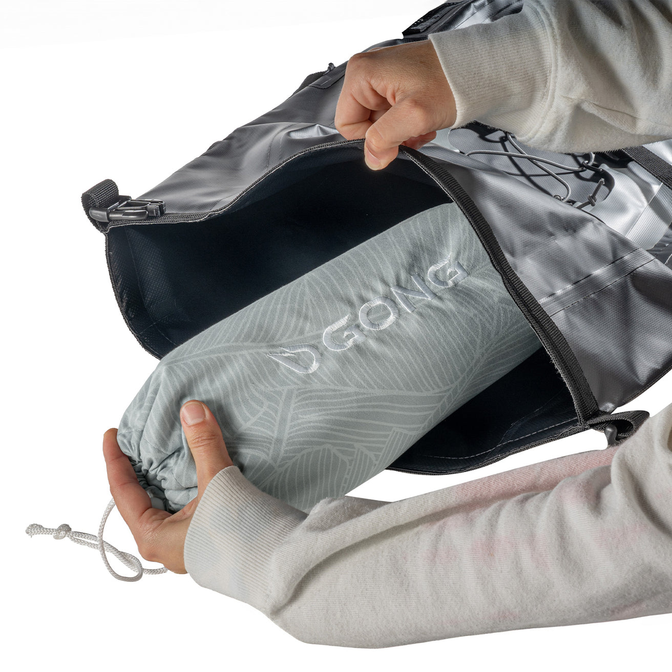 GONG | Poncho Travel Light