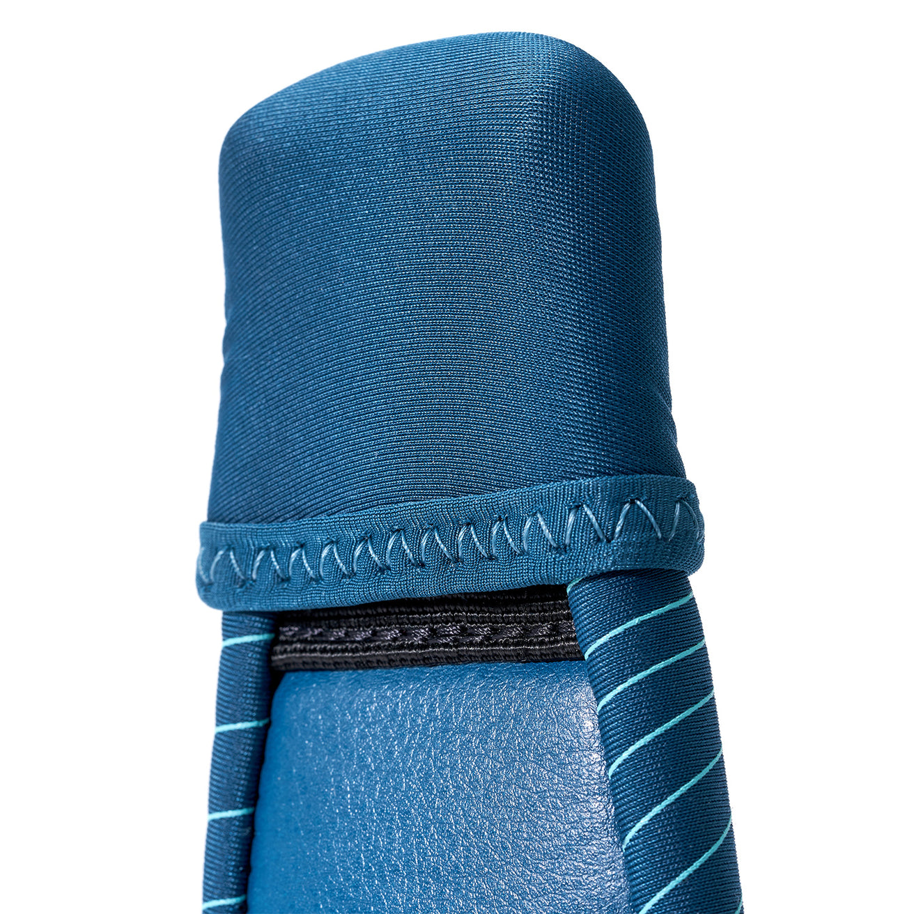 GONG | Front V-Footstrap Light