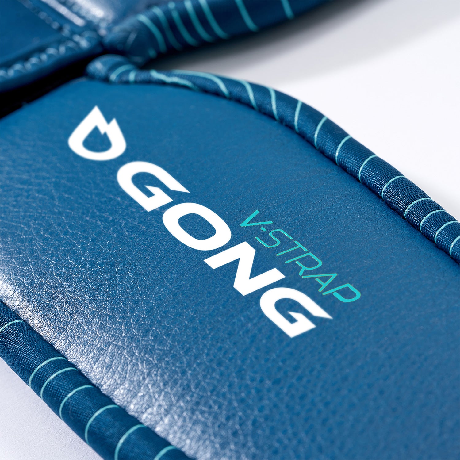 GONG | Front V-Footstrap Light