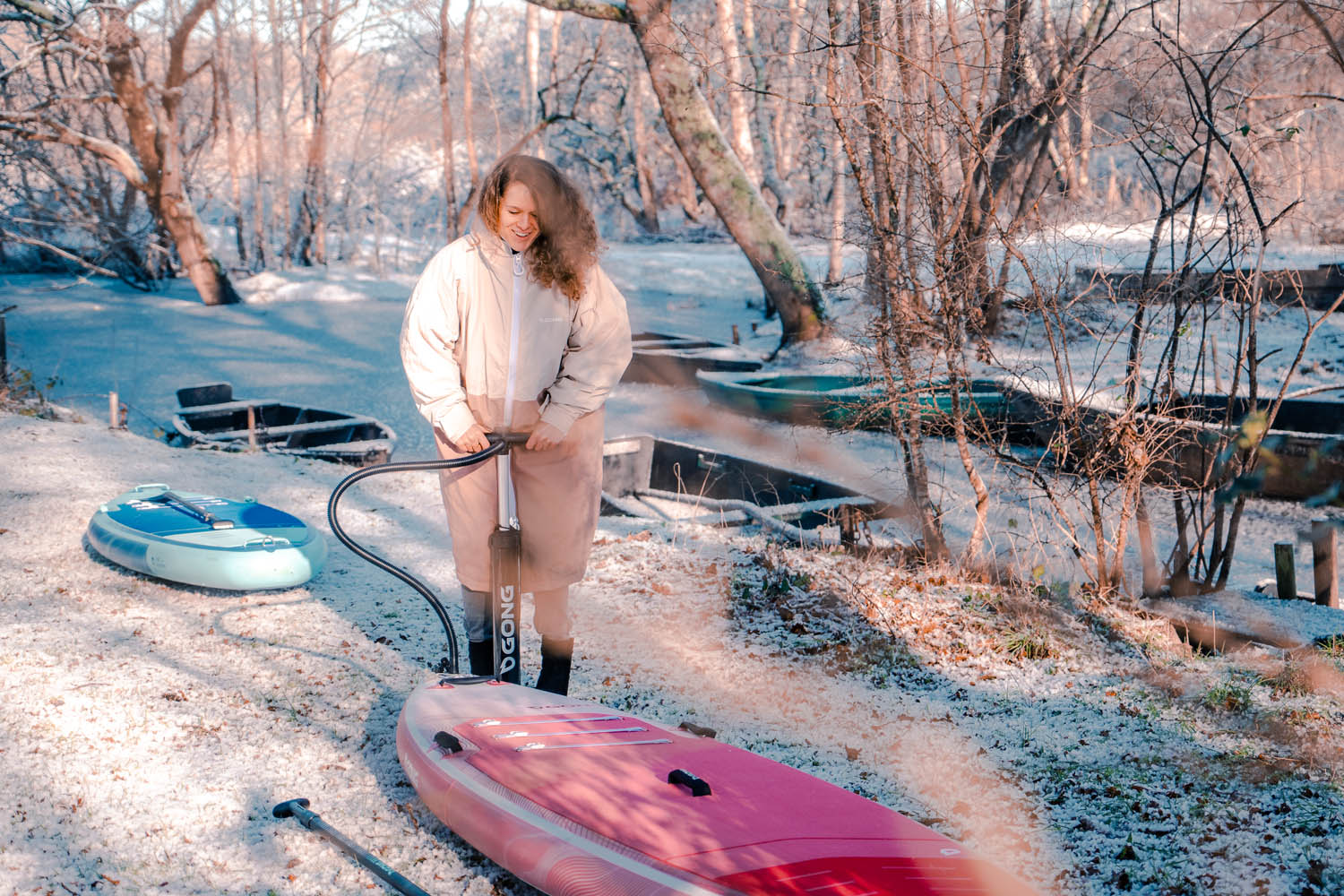 GEAR: WARM AND DRY WITH THE WATERPROOF PONCHO!