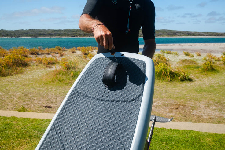 TECH HIGHLIGHTS : FOOTSTRAP ARRIÈRE CENTRÉ OU DÉSAXÉ ?