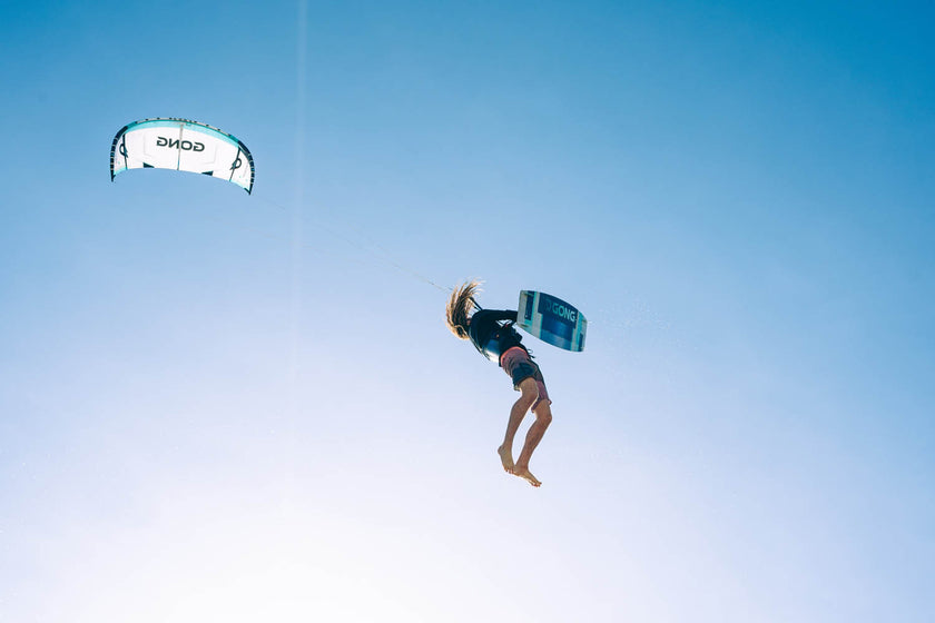 SESSION: FLYING WITH A DOUBLE-PROFILE KITE!