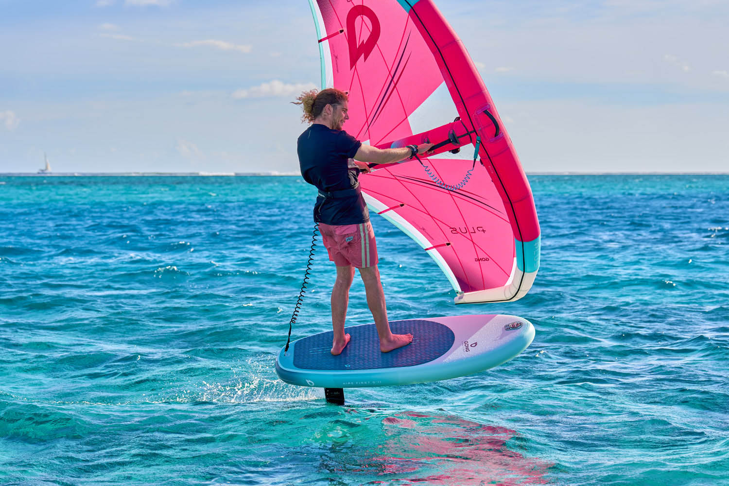 GONG | Wing foil Board Inflatable HIPE First