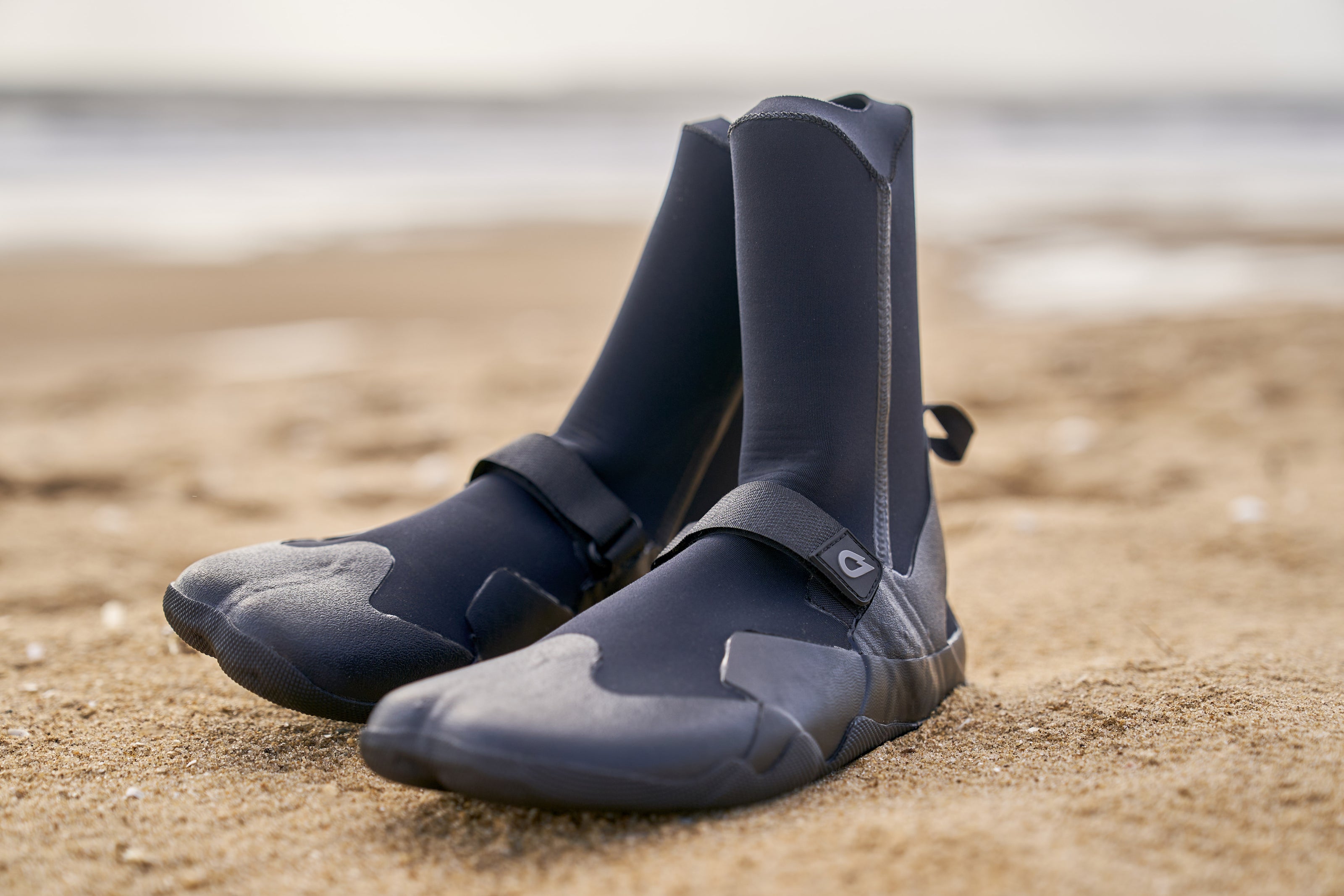 GONG | 3mm Booties Limestone Neoprene