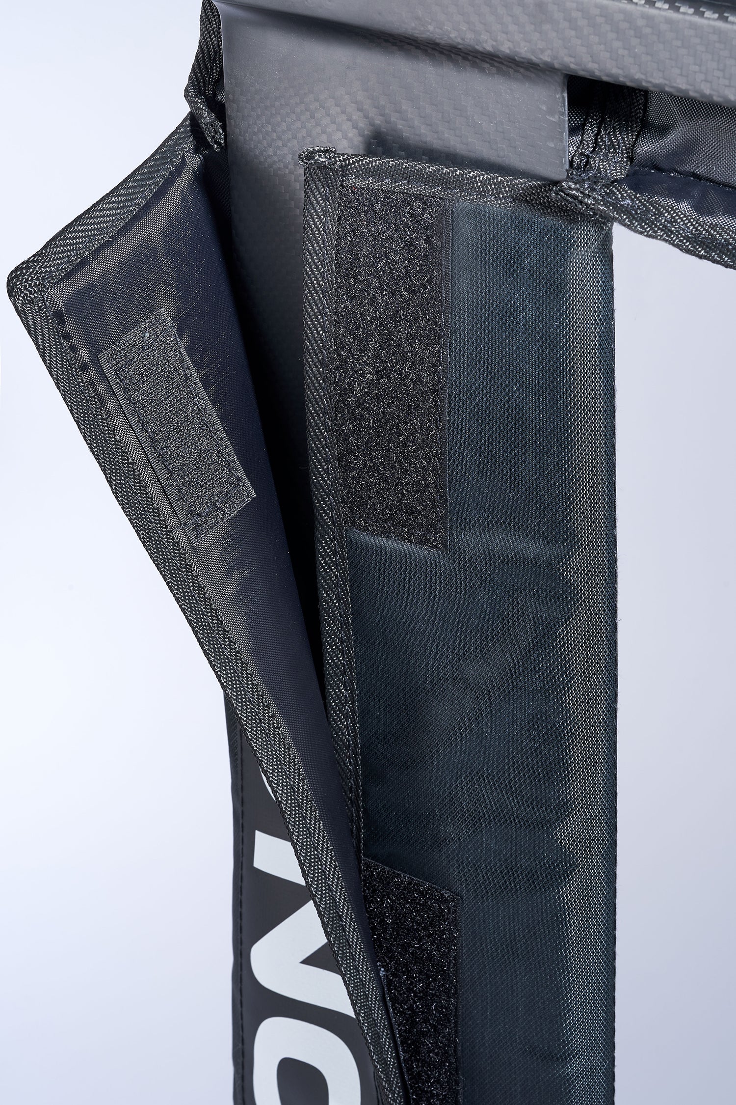 GONG | Foil Carbon Mast Cover