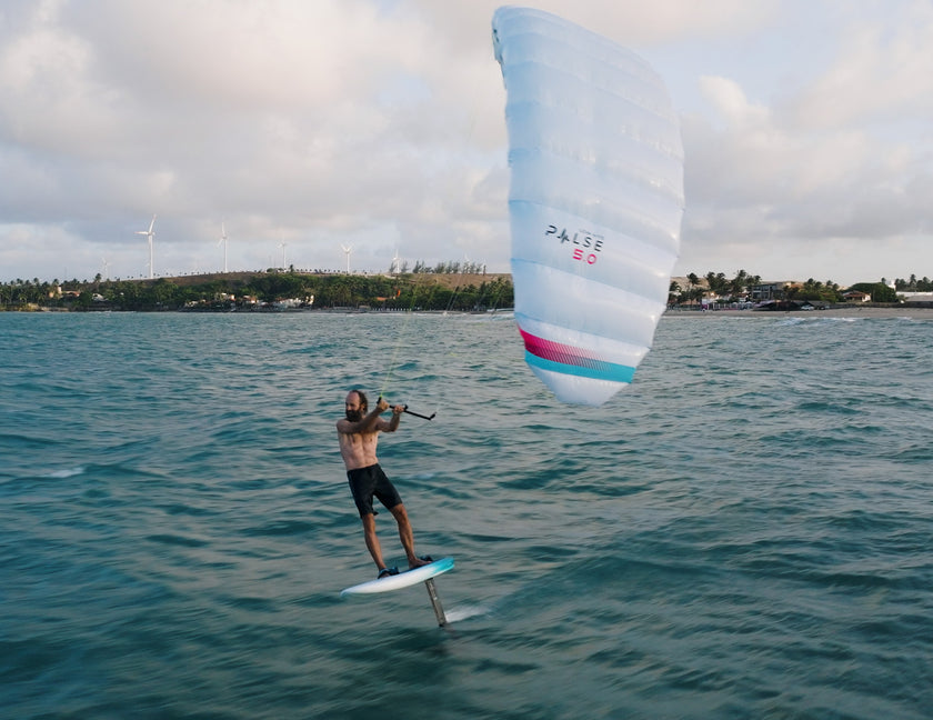 GEAR : LOWKITES: INNOVATION AND EVOLUTION OF WINGS FOR MUCH MORE THAN JUST DOWNWIND