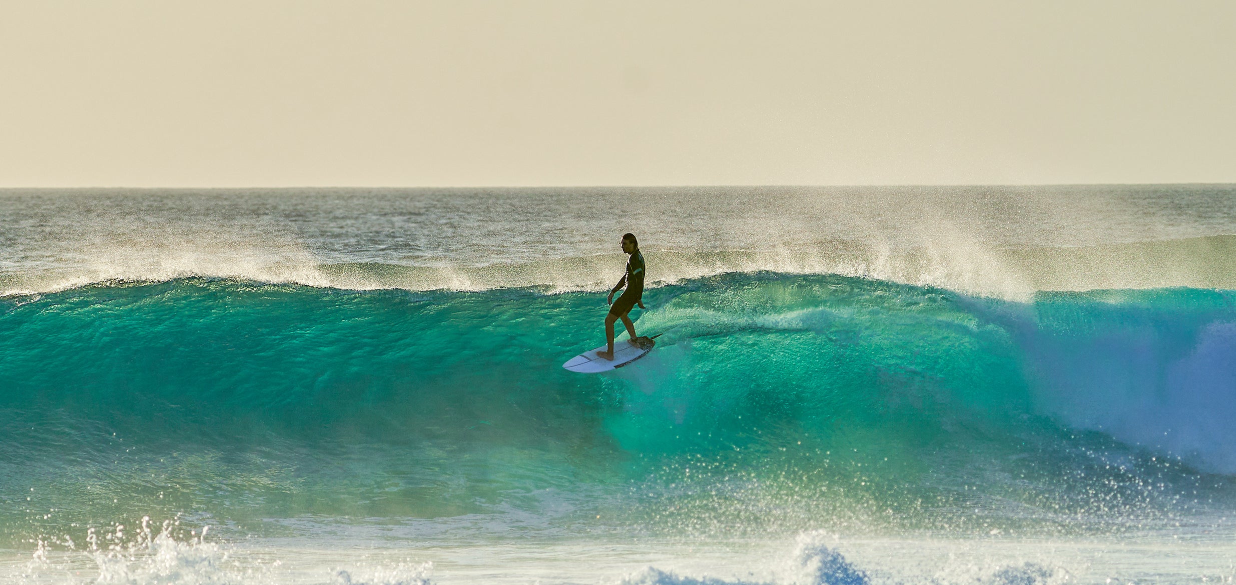 TECHNOS SURF