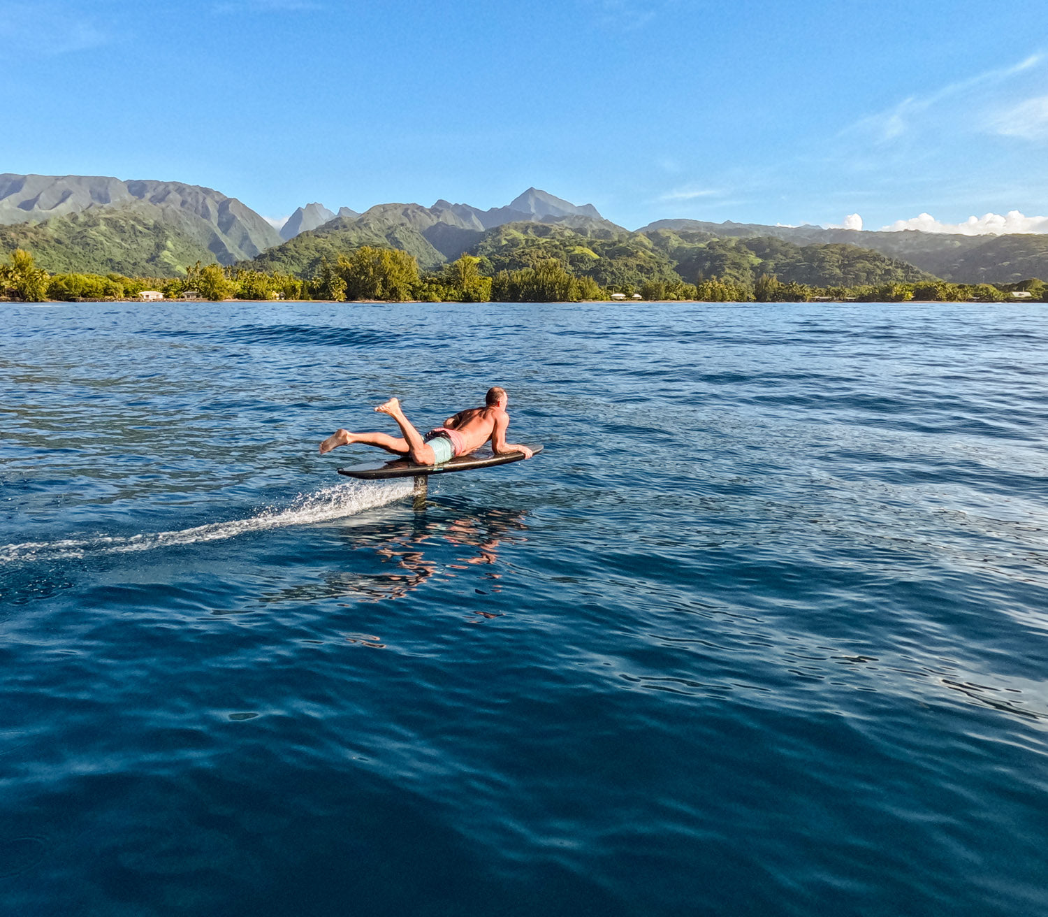INSIGHTS: DO YOU TAKE OFF EARLIER ON A SUP FOIL OR MID-LENGTH SURF FOIL BOARD? 