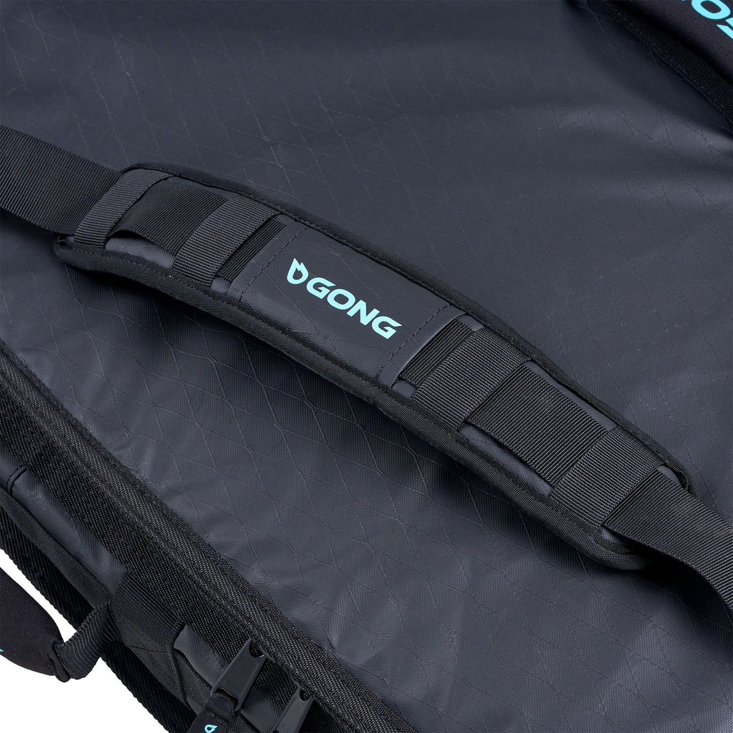 GONG | Cruzader Point Luxe Bag