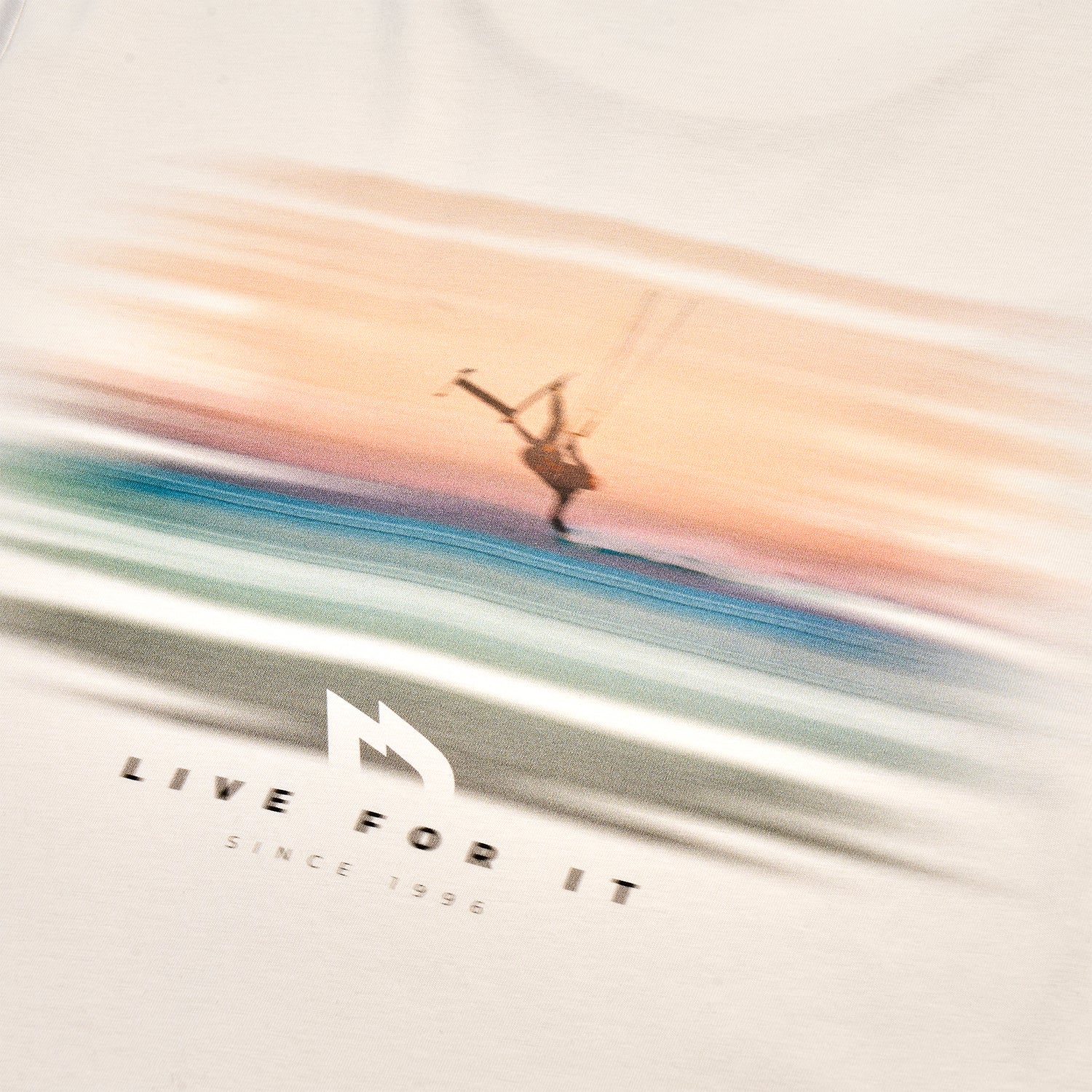 GONG | T-shirt Blurred Series Kite Backroll Hand Drag Unisexe