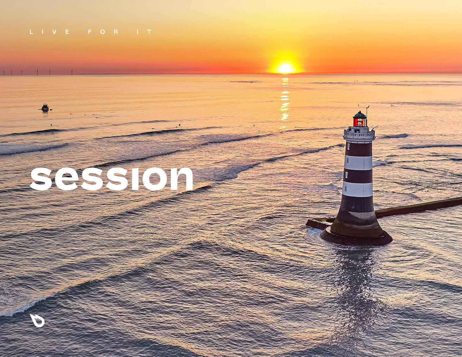 SESSION : SUNSET, VAGUES GLASSY ET DAUPHINS !