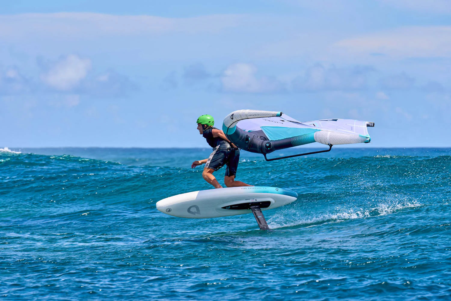 GEAR: WHICH INFLATABLE BOARD SHOULD YOU CHOOSE FOR A LIGHT WIND TRIP?