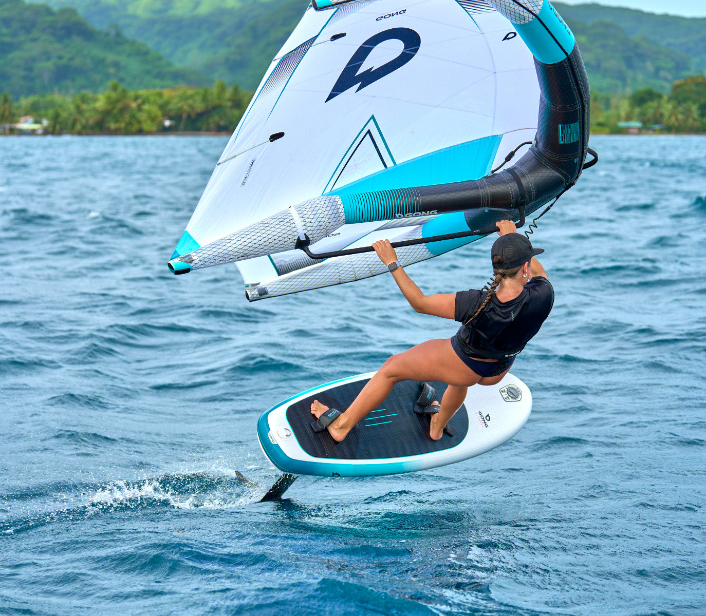 GONG | Wing foil Board Inflatable HIPE Diamond