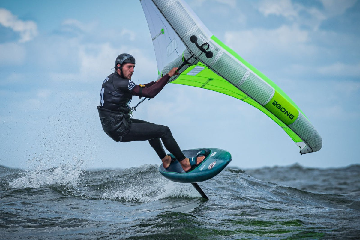 TEAM NEWS: FIRST WORLD TITLE FOR BASTIEN ESCOFET IN TEXEL