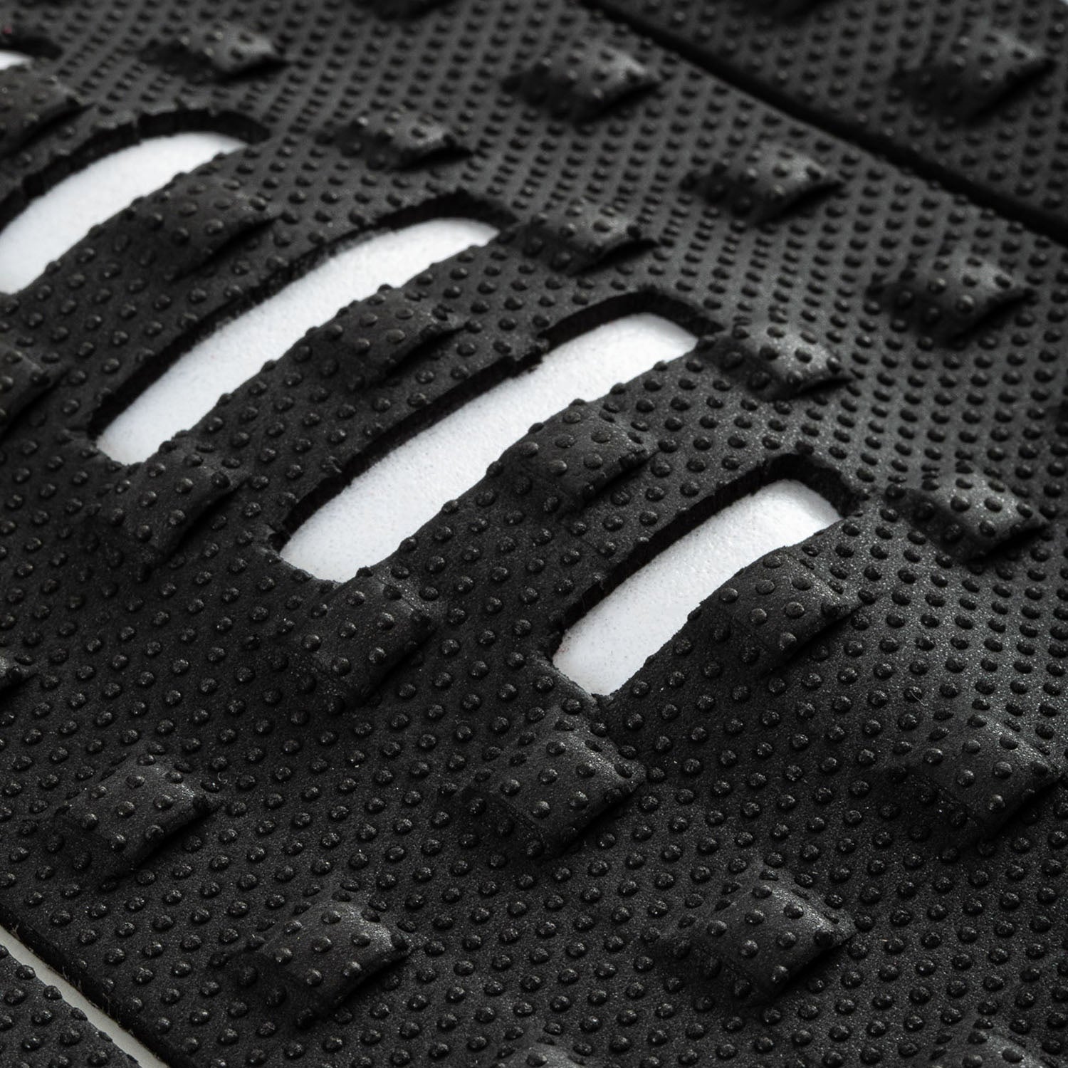 Creatures | Tail Pad Grom Mick Eugene Fanning Lite