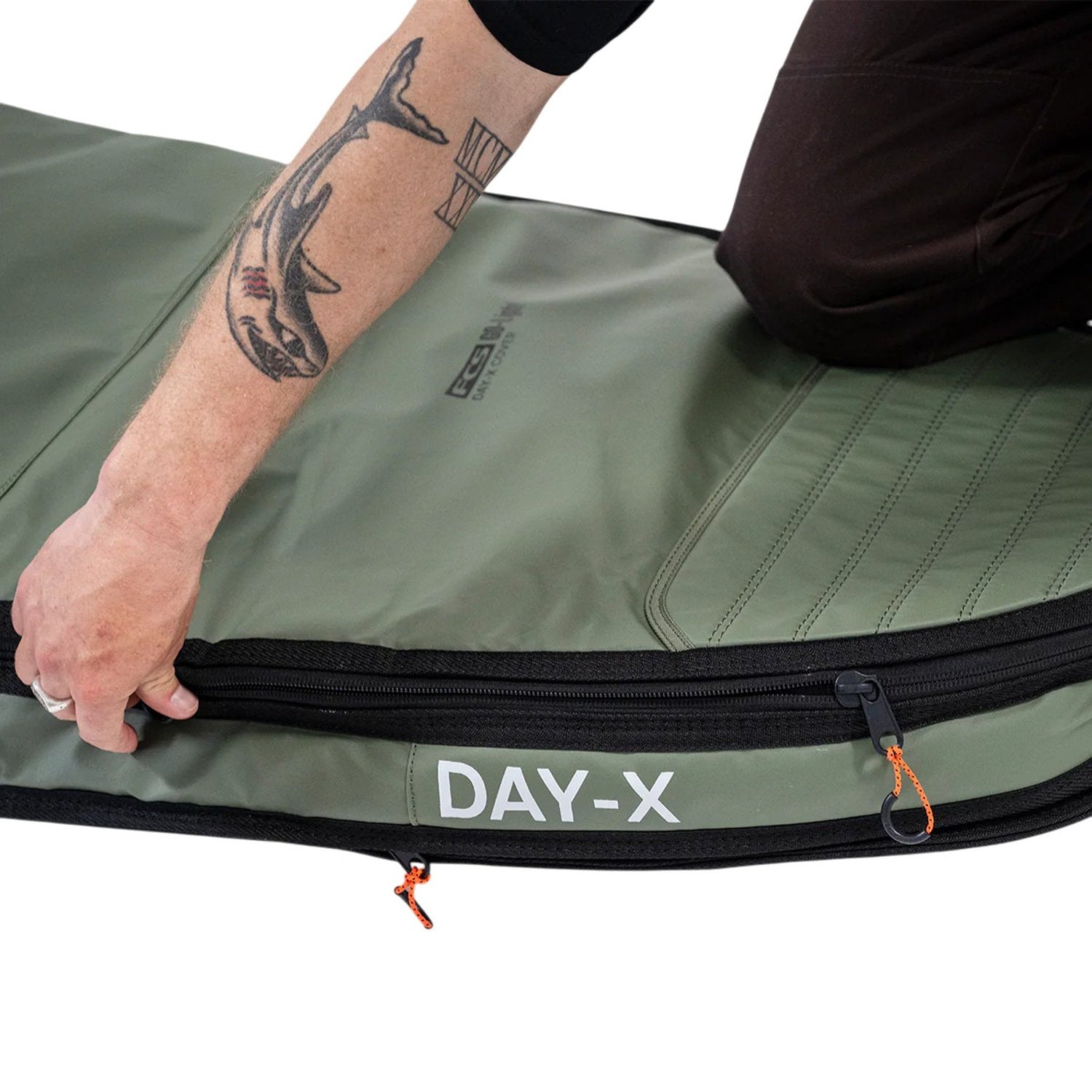 FCS | Boardbag Mid Length Cover Day X