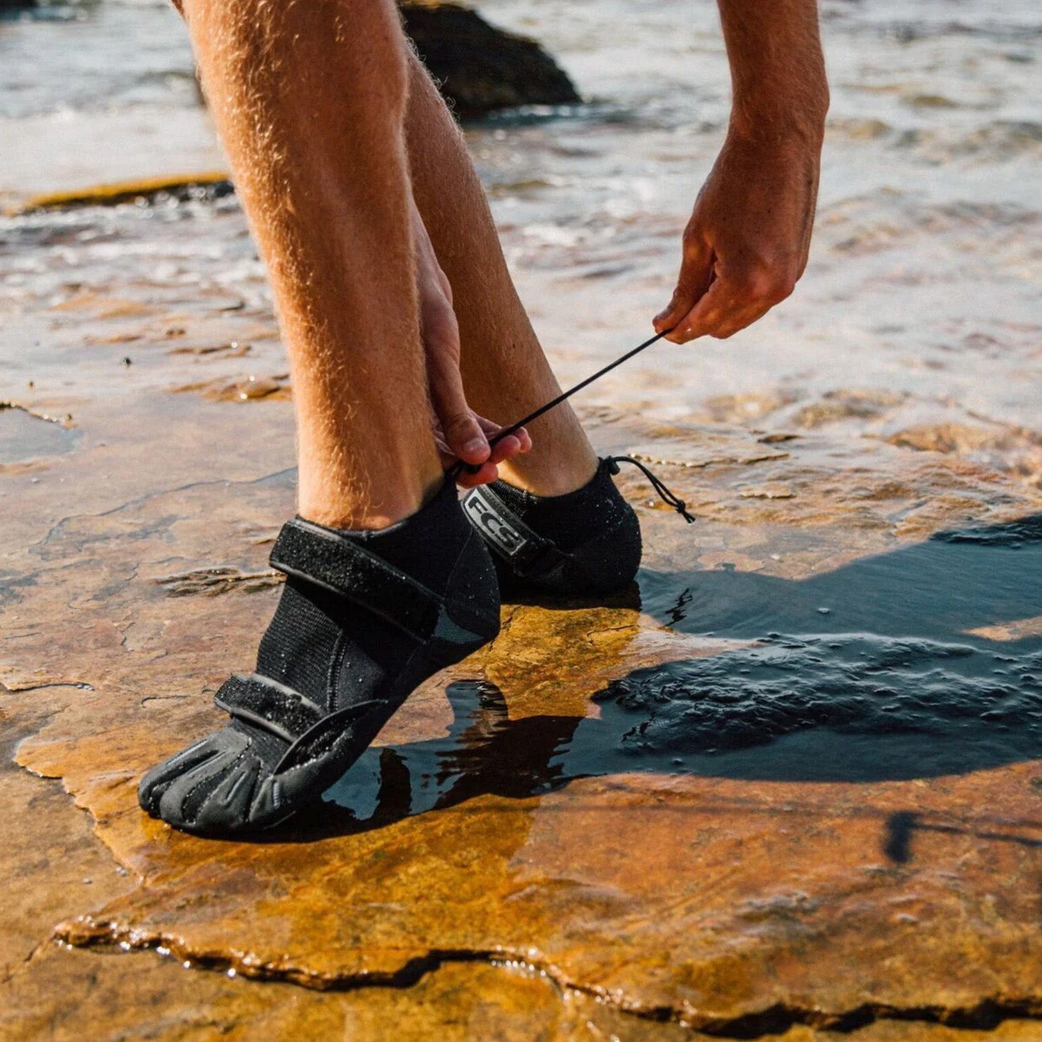 FCS | Chaussons Néoprène Unisexe Reef Split Toe - 1,5mm