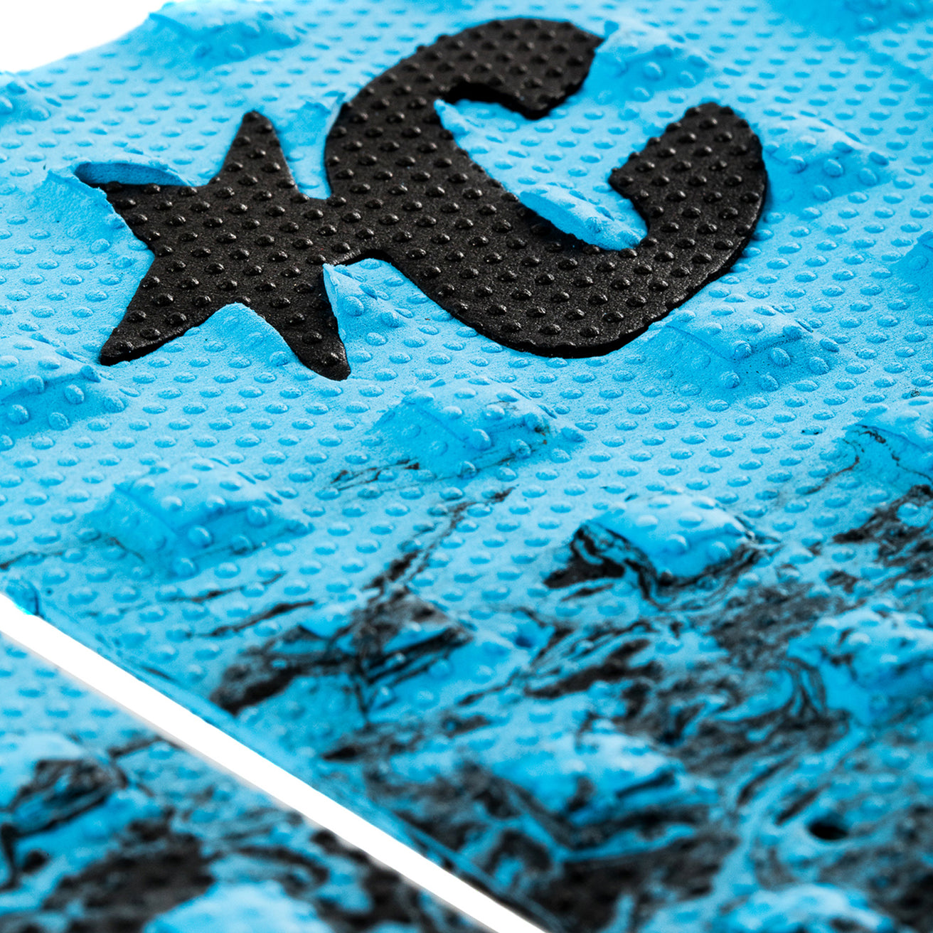 Creatures | Tail Pad Griffin Colapinto Lite