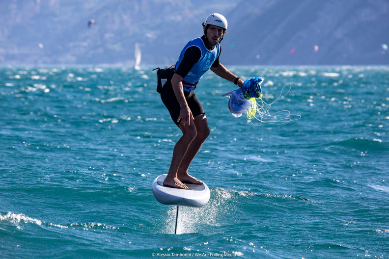 TEAM NEWS : BASTIEN ESCOFET SACRÉ CHAMPION DU MONDE DE DOWNWIND PARAWING !