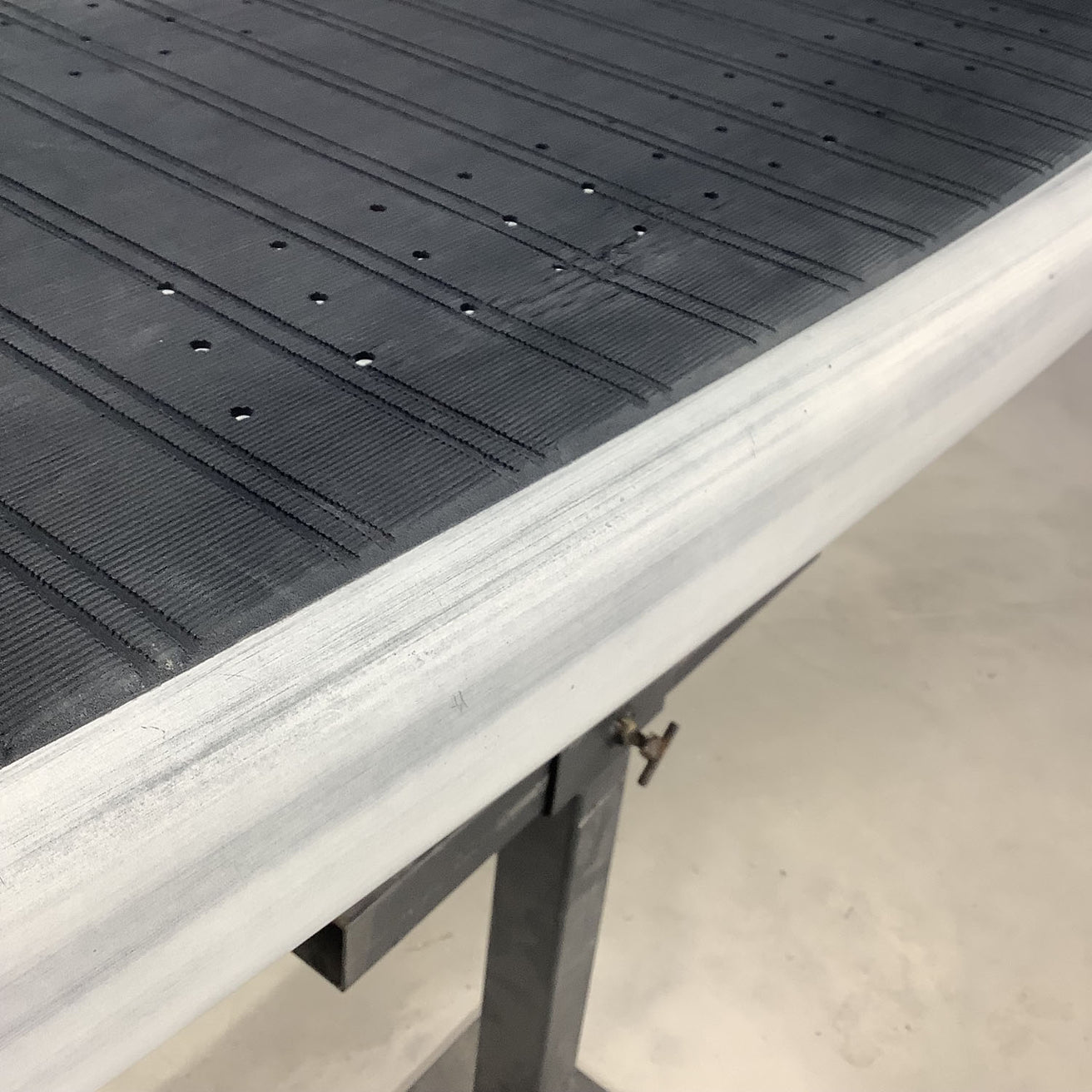 SUP Foil Board NOTW EPS Pro - 8'3 Second Hand 12019