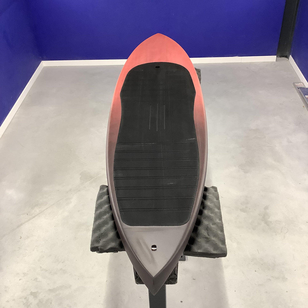 Surf Foil Board Intruder EPS Pro Red - 5'8" Second Hand 12314