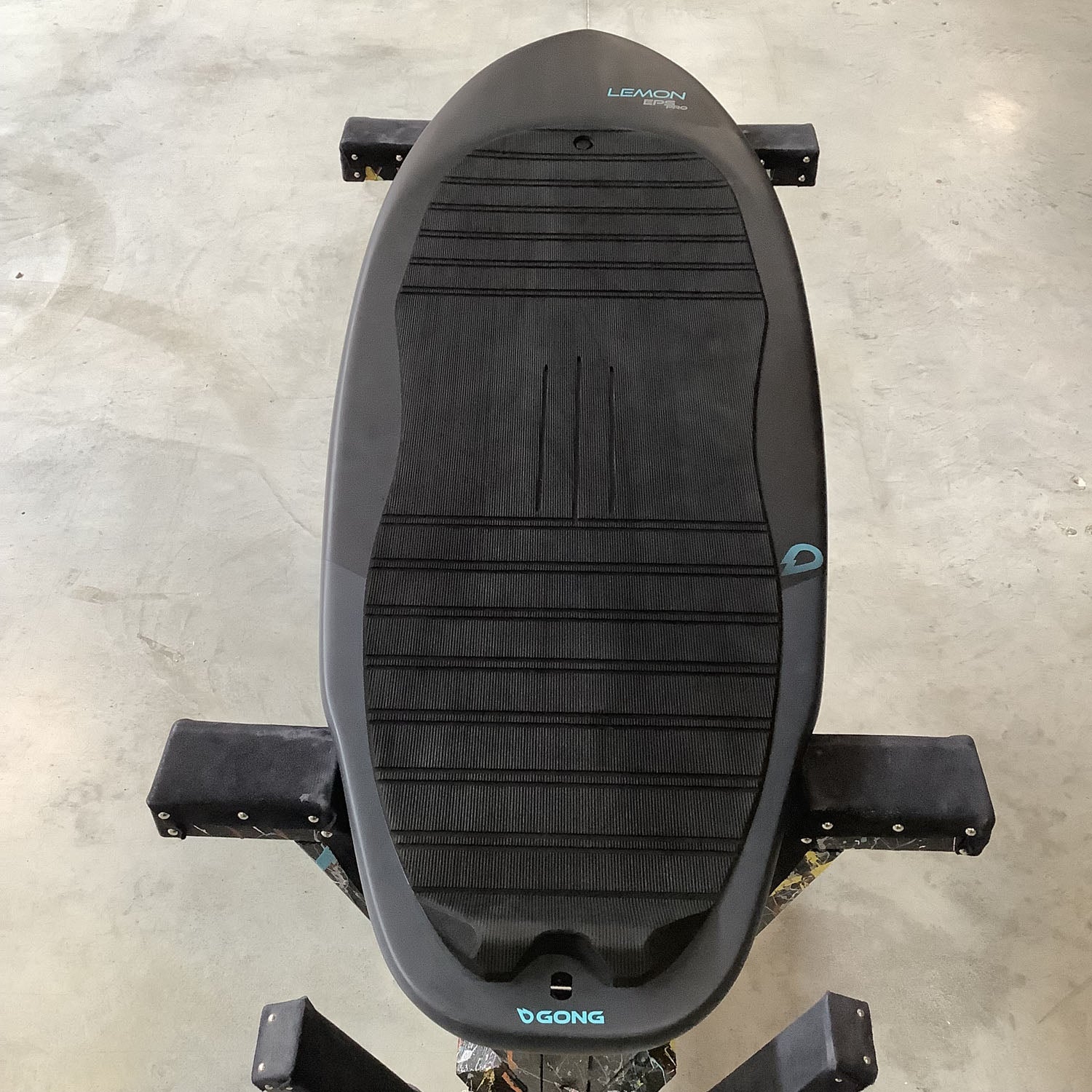 Surf Foil Board Lemon EPS Pro - 4'3 Second Hand 13141