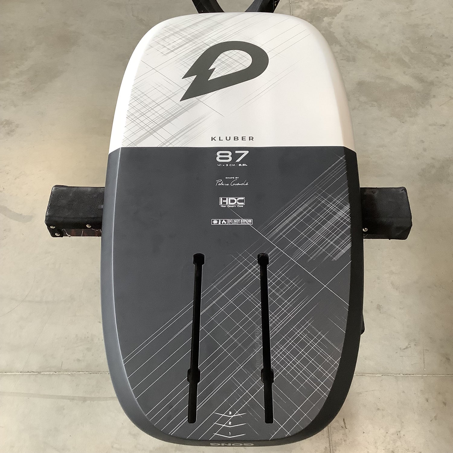 Pump Foil Board Kluber HDC Fiberglass - 87 Black Second Hand 14891