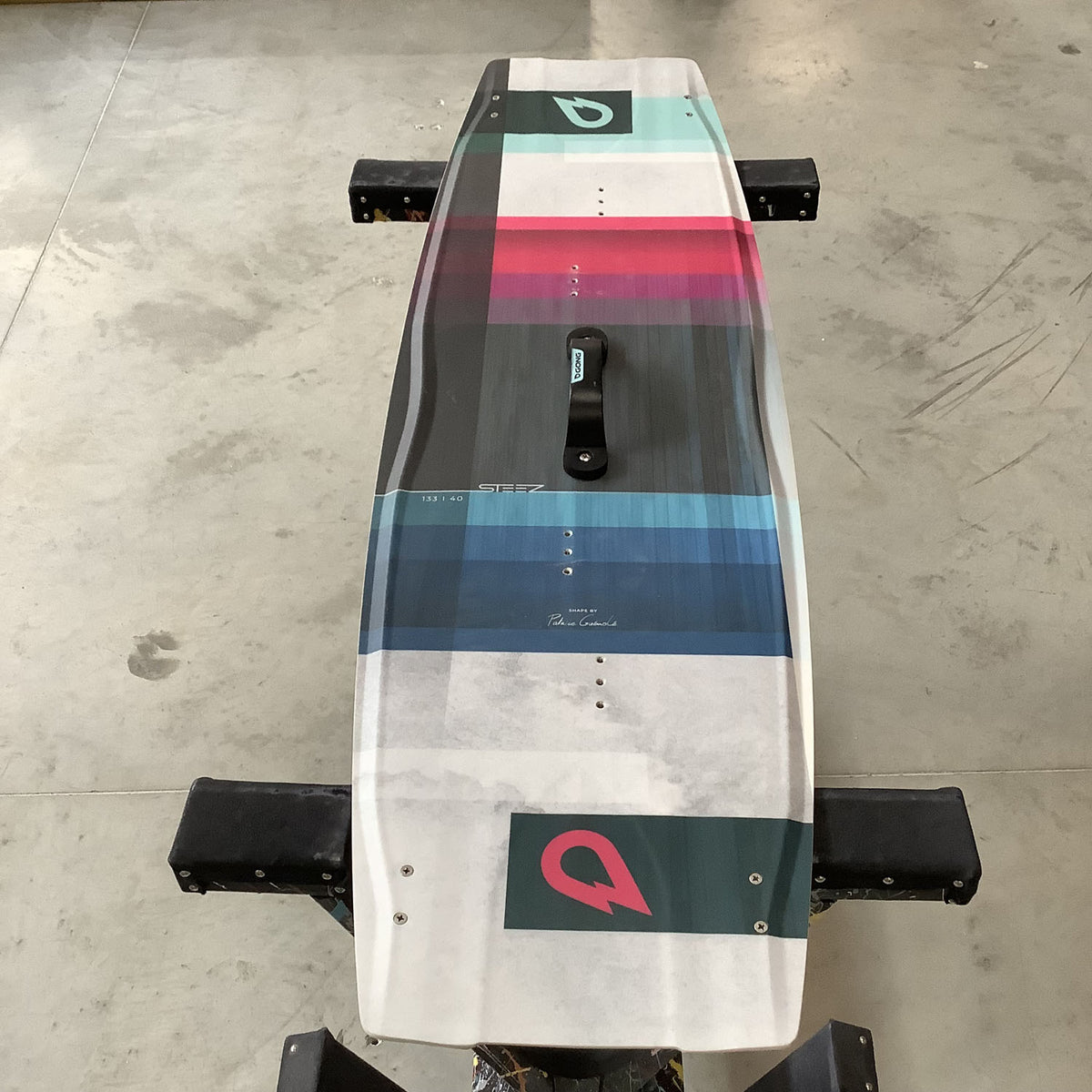 Twintip Steez Wood Flex - 133 cm x 40 cm Second Hand 15113