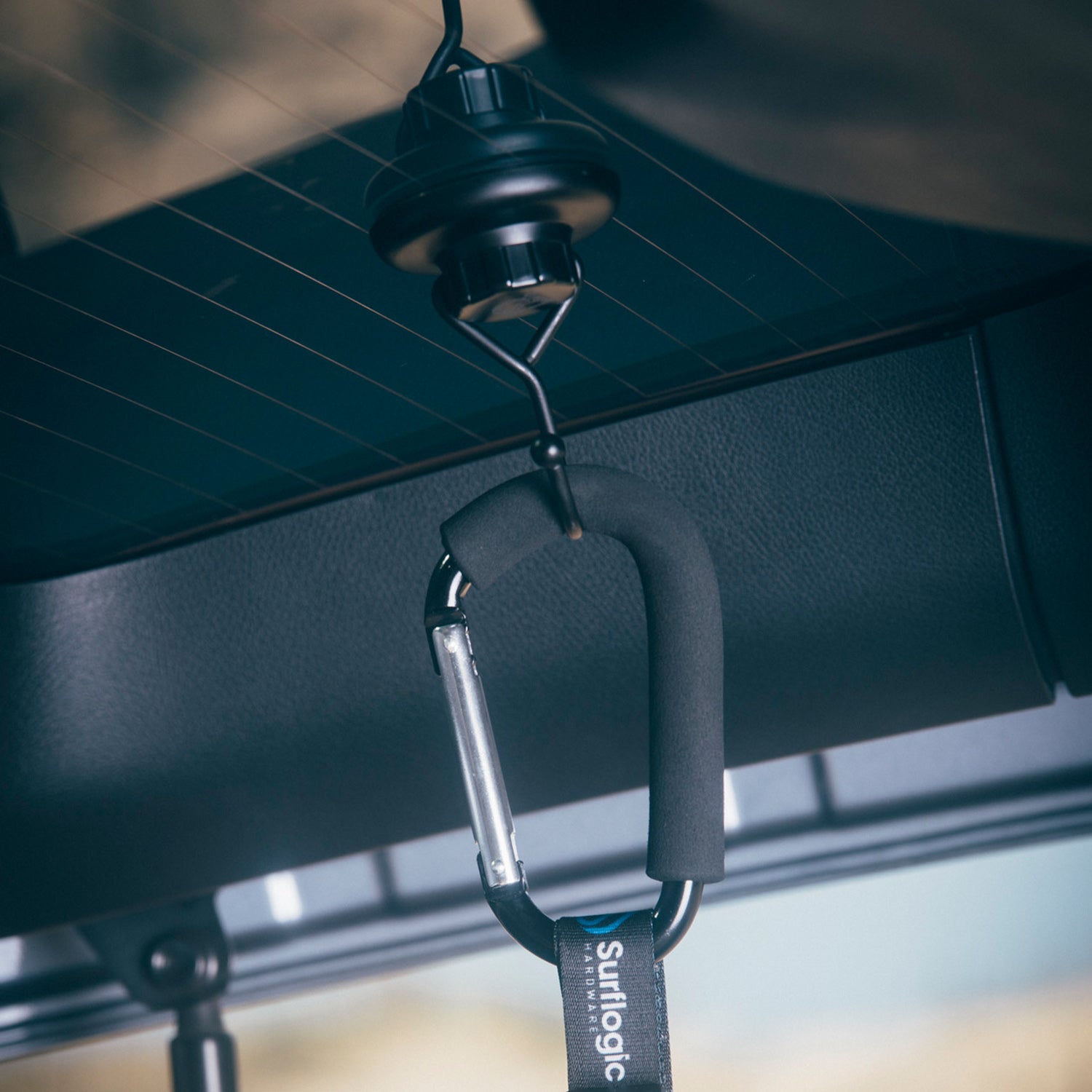 Surflogic | Magnetic wetsuit hook